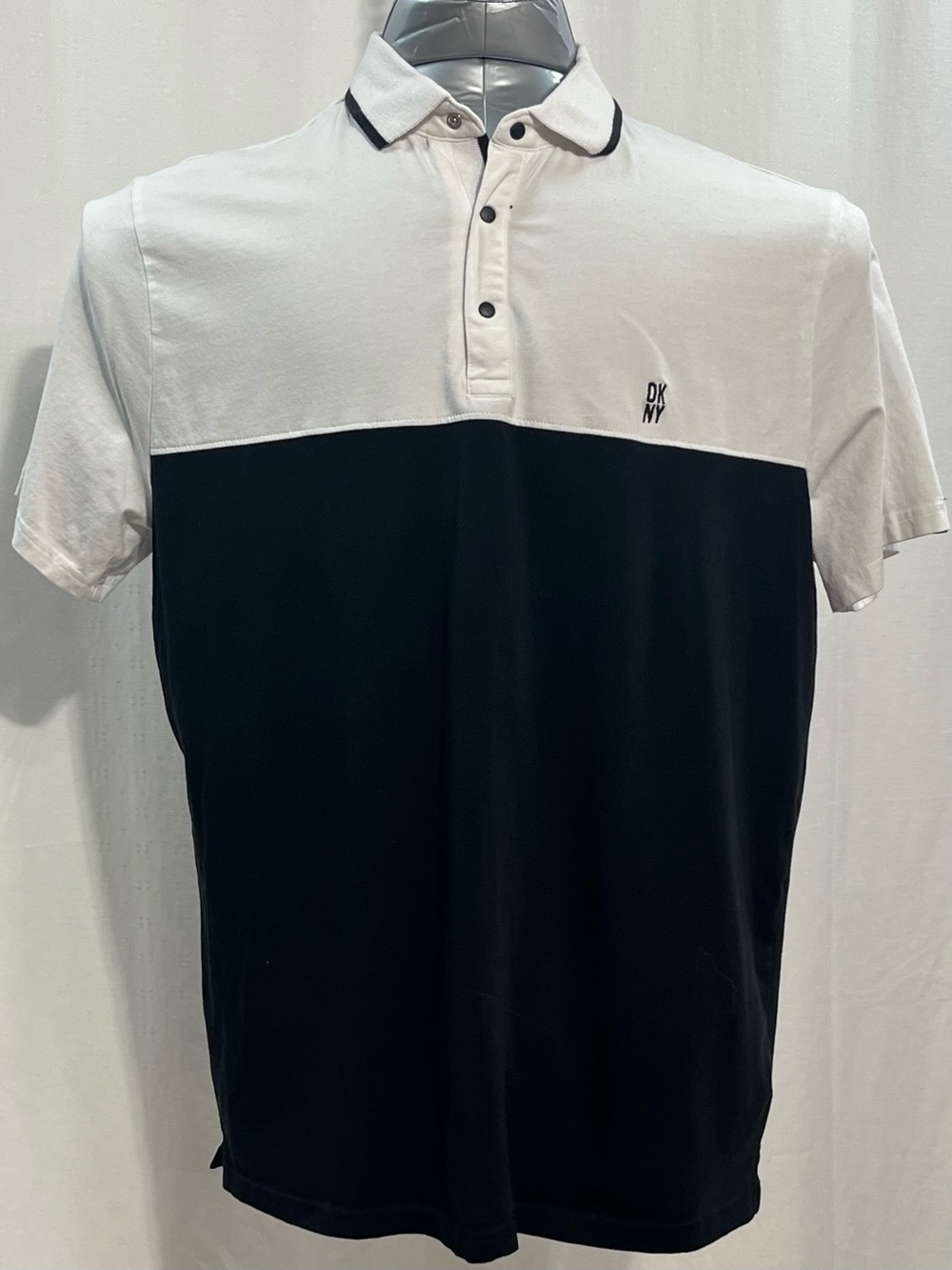 Men’s large Dkny Black and White Two-Tone Polo Shirt chic work, casual golf 1376